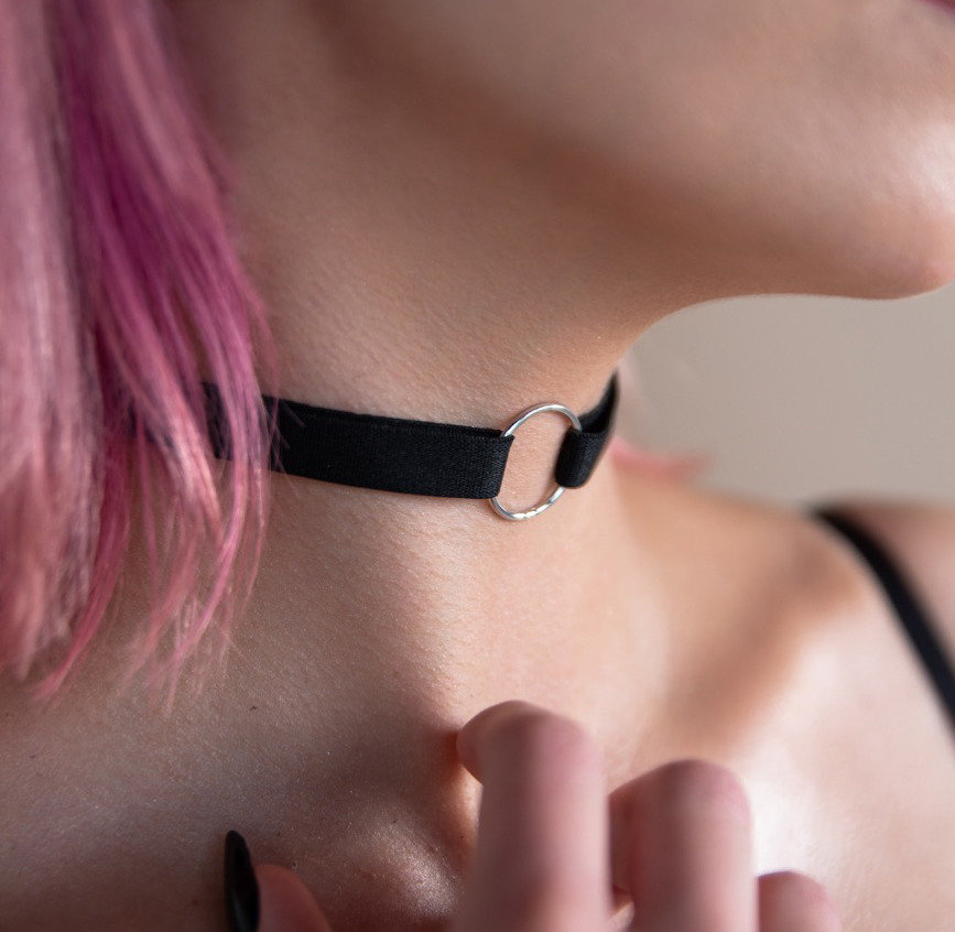 Choker na szyję kółko czarny prezent dla niej goth złoty sexy punk / DarkLala