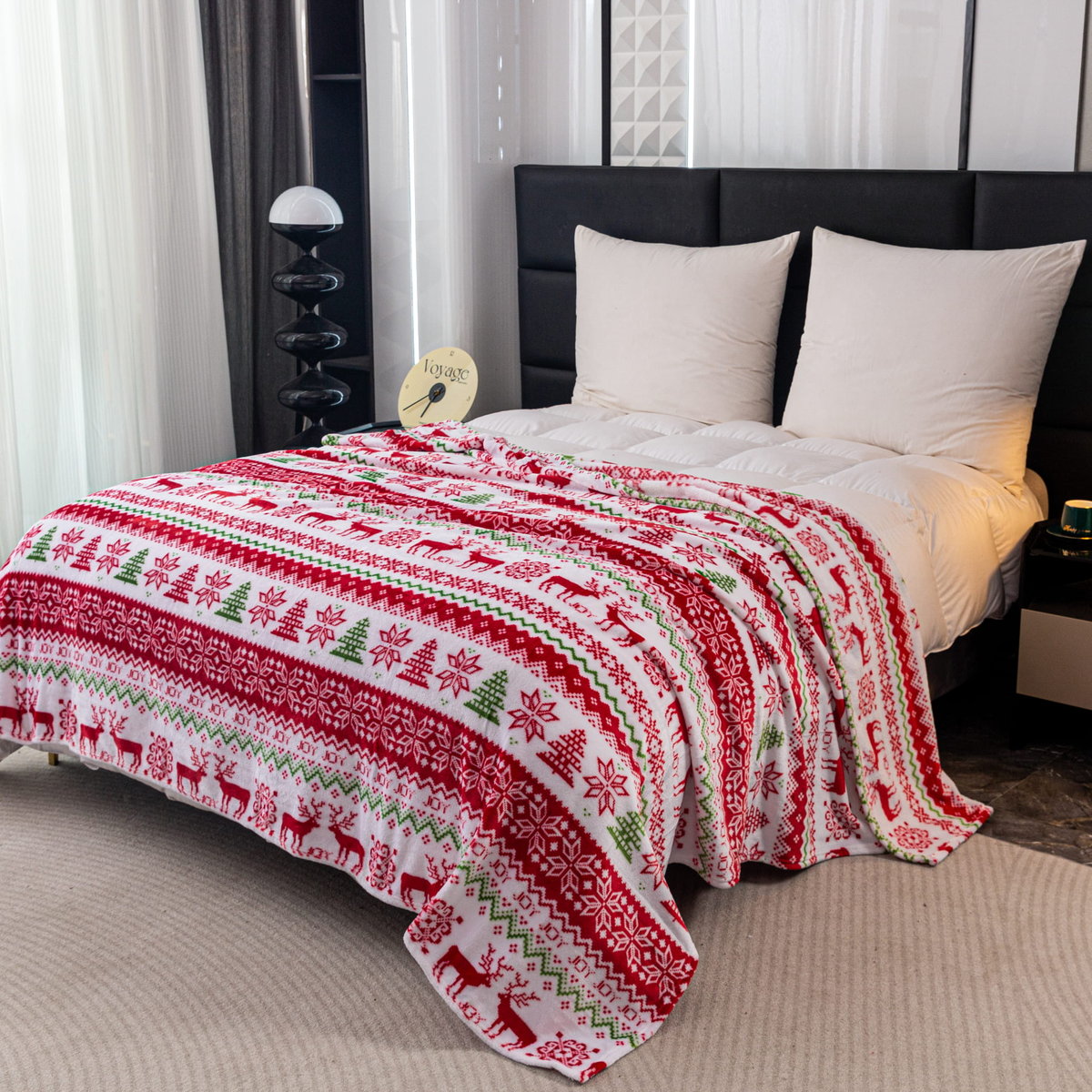 Koc świąteczny 200x220 narzuta kocyk pled biało-czerwony Renifery