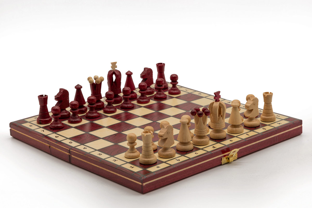 Szachy Królewskie intarsjowane druk wiśniowe/dąb-brzoza//producent