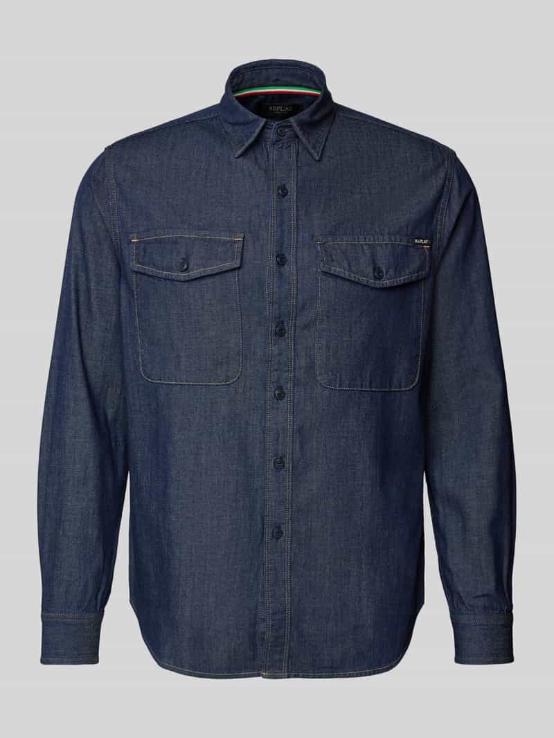 Koszula casualowa z kołnierzykiem typu kent