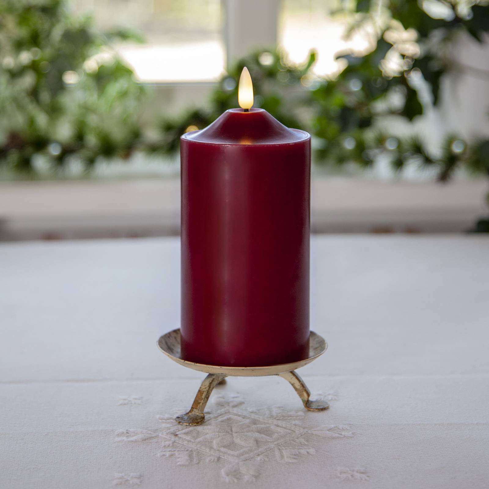 STAR TRADING Płomień świecy LED, wysokość 17 cm, czerwony prawdziwy wosk na baterie
