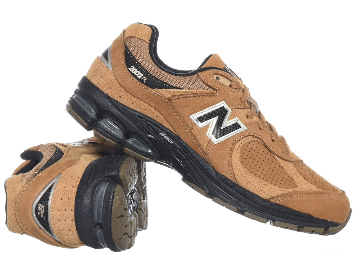 Buty męskie New Balance M2002REI-42