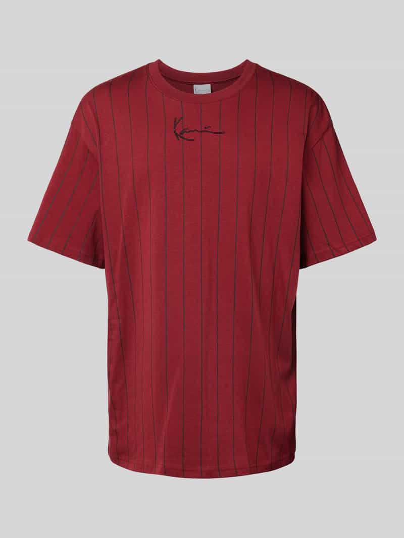 T-shirt z wyhaftowanym logo