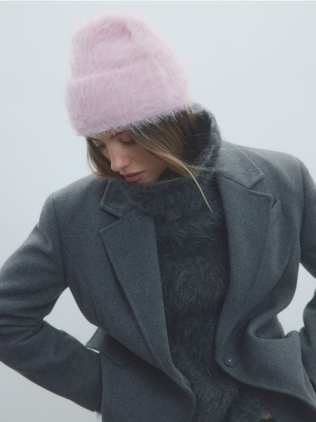 Reserved - Futrzana czapka - pastelowy róż