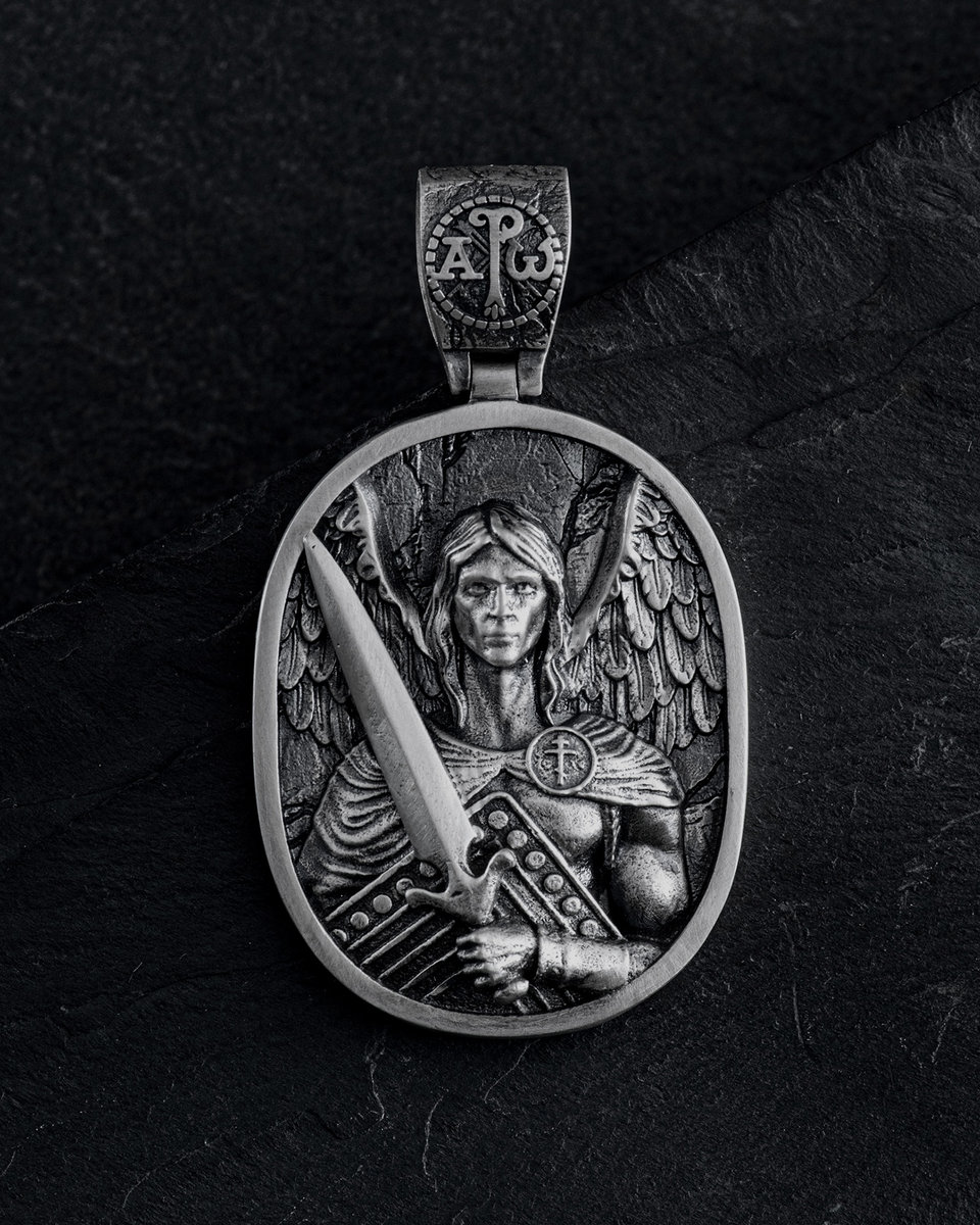 Srebrny wisiorek ST. ARCHANGEL MICHAEL