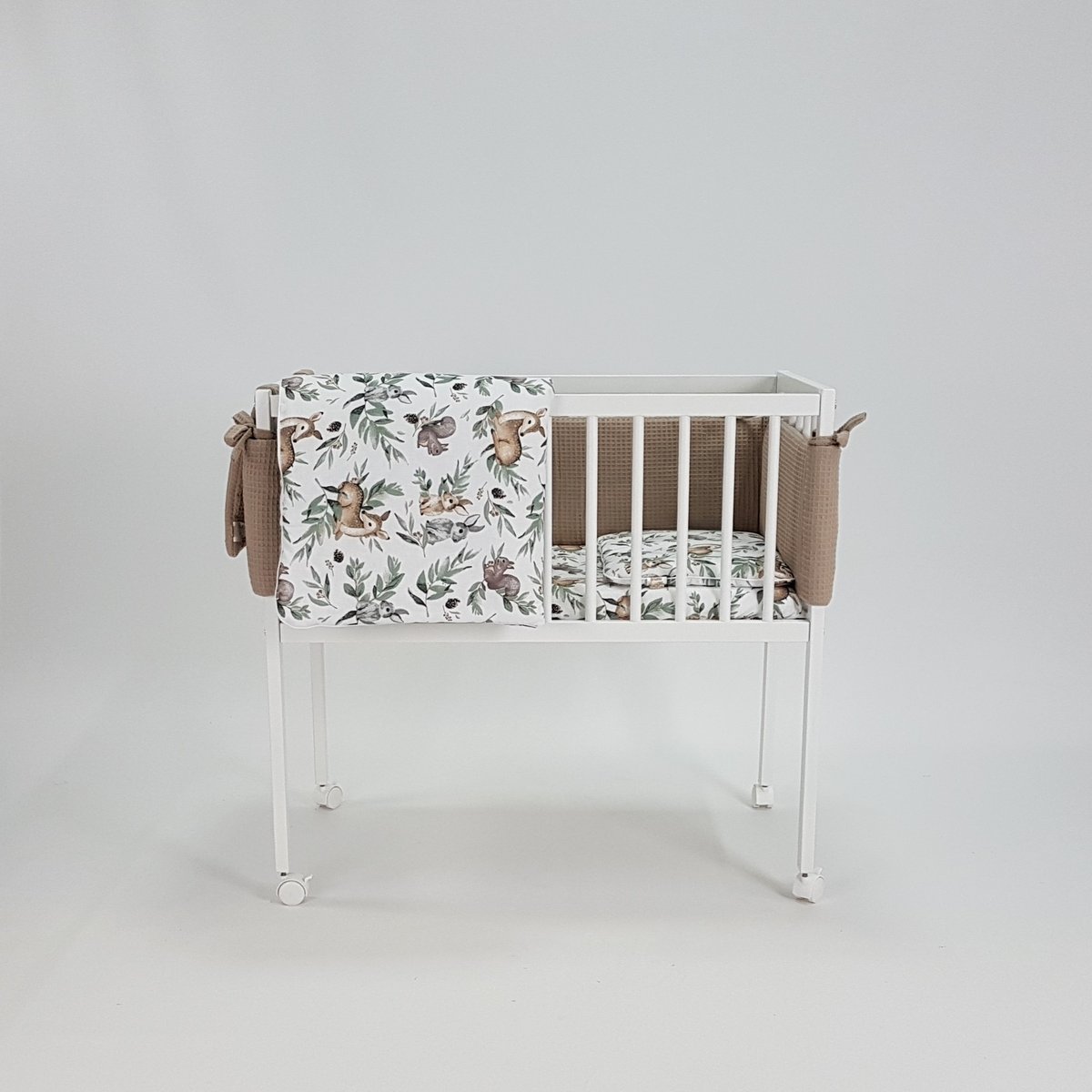 Łóżeczko dziecięce MINI 80x40cm białe z pościelą beżową - sarenki.