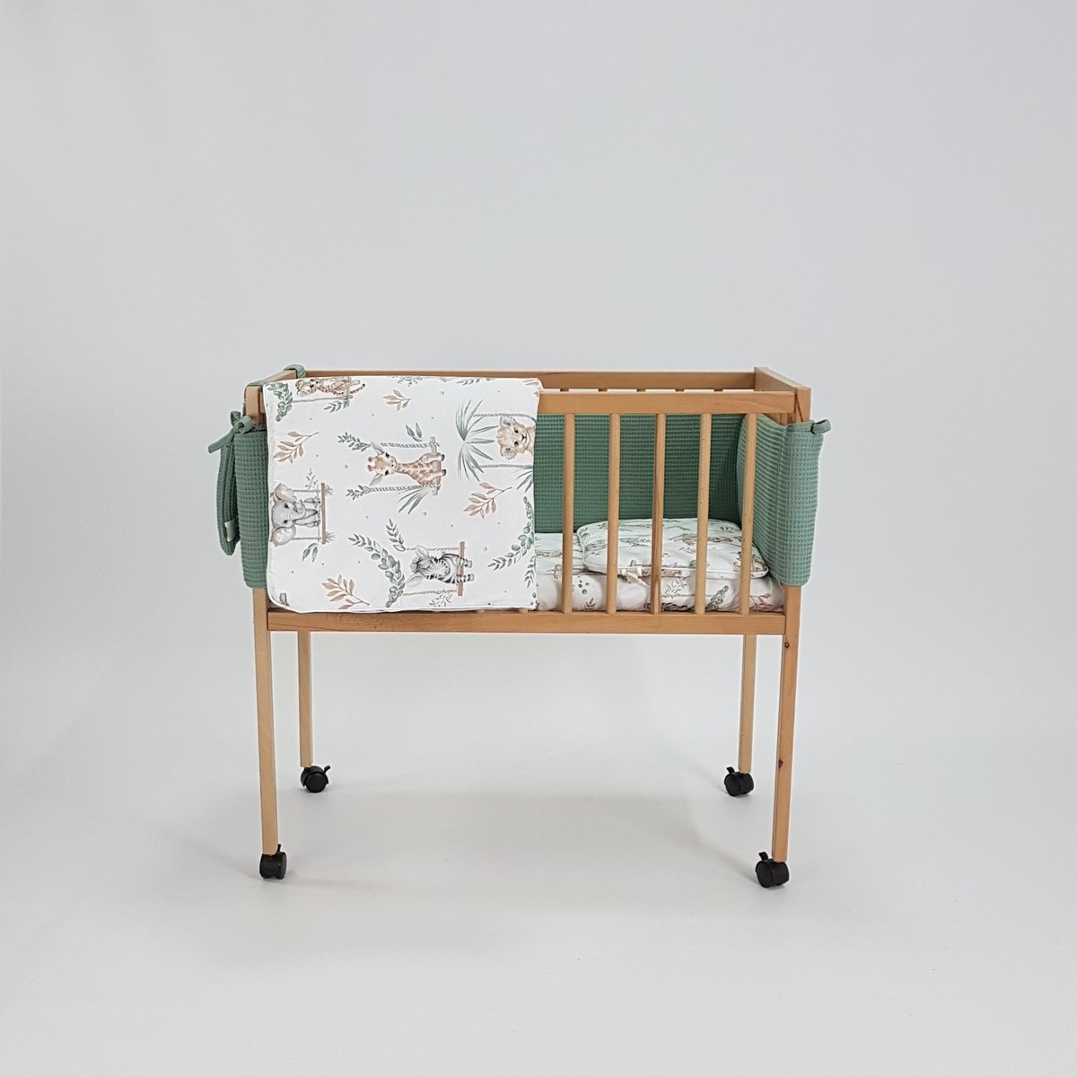 Łóżeczko dziecięce MINI 80x40cm naturalne z pościelą khaki - safari.