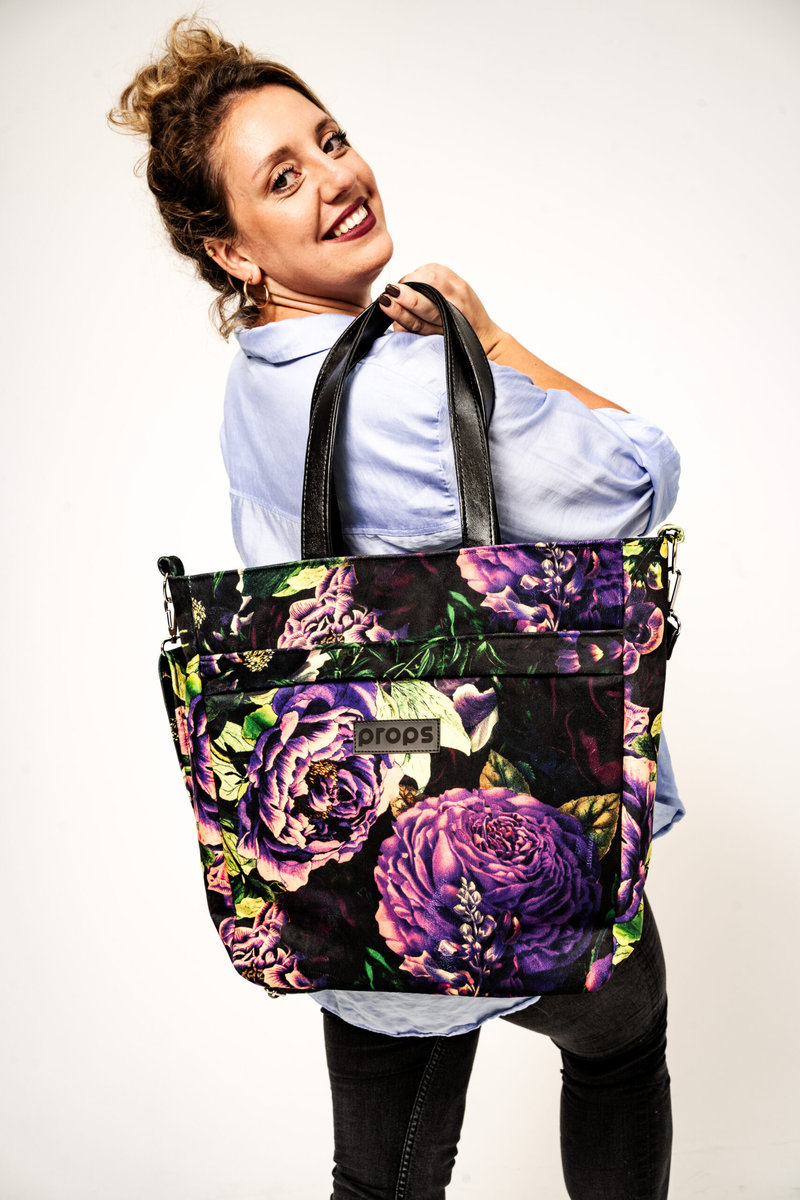 PROPS & OKEE Torebka damska all in one wzór kwiaty welurowa Flowers In The Dark