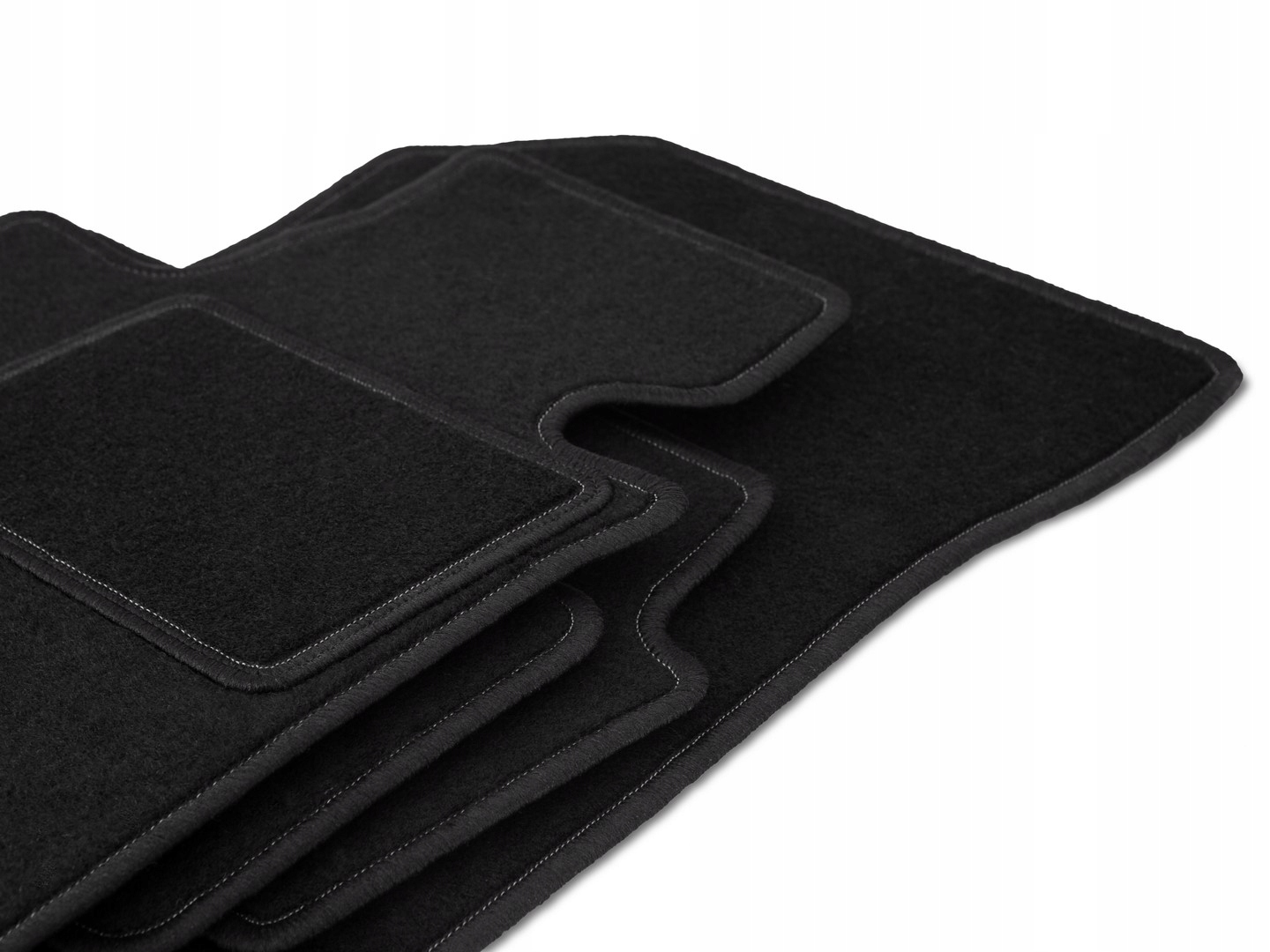 dywaniki czarne do: Kia Cee`d I hatchback, Sw, kombi, coupe 2006-2012