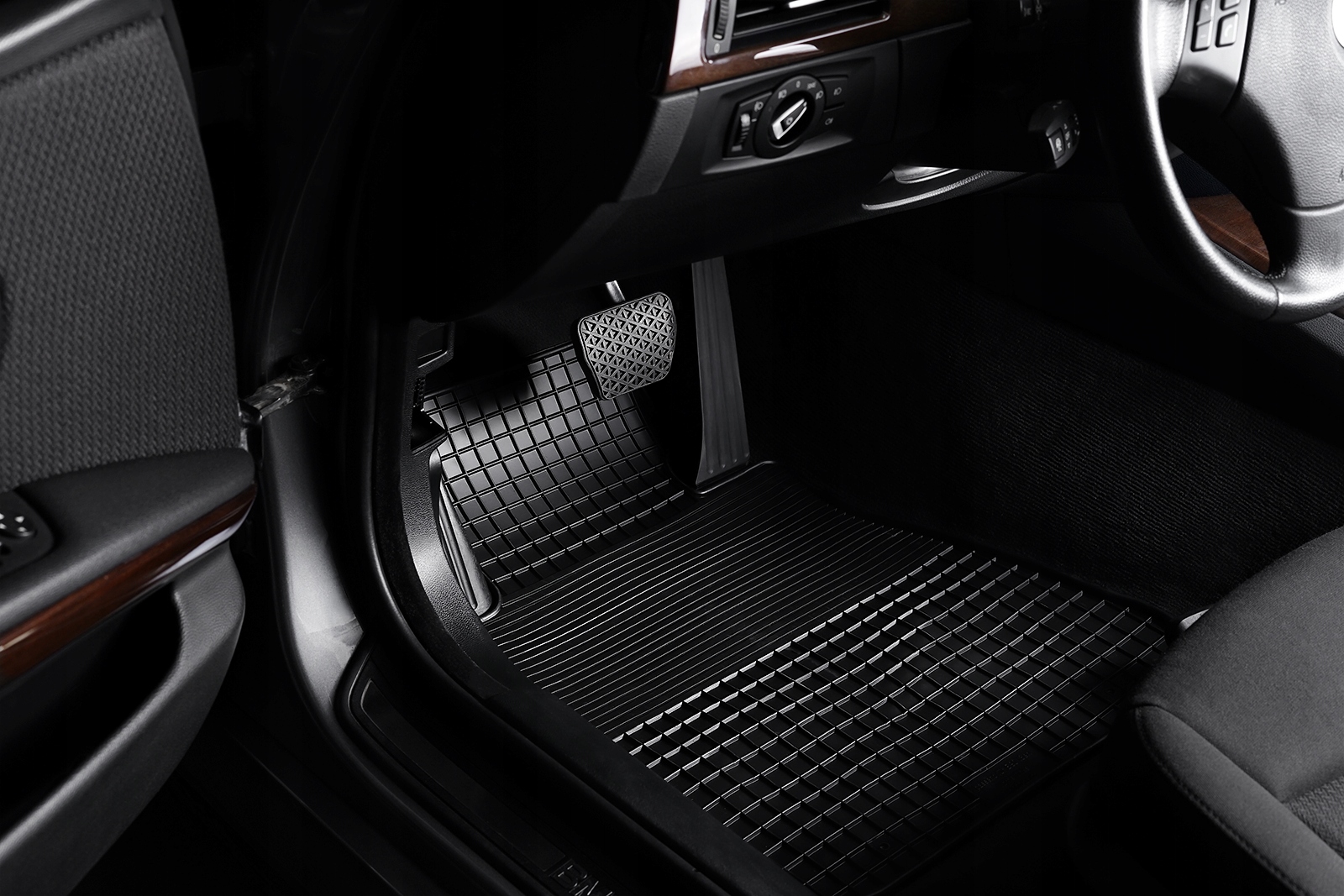 Chodniki gumowe do Bmw 1 E87 Hatchback 2004-2013