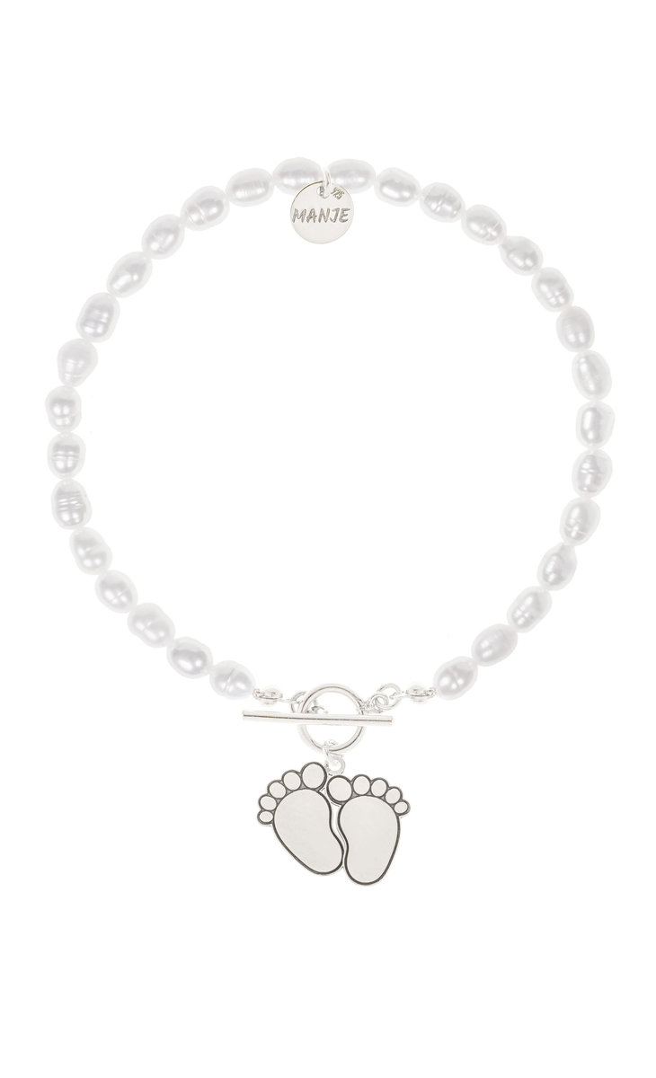Bransoletka z pereł ze srebrnymi dwiema stópkami 20 cm