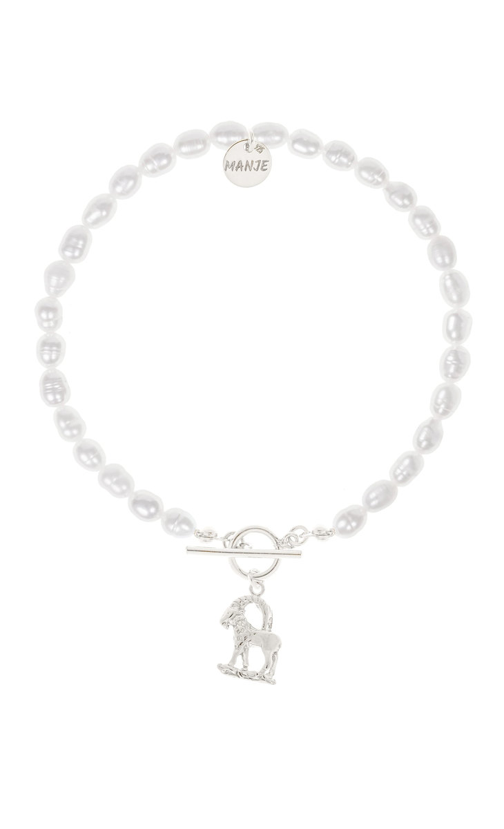 Bransoletka z pereł ze srebrnym znakiem zodiaku Koziorożec 17 cm