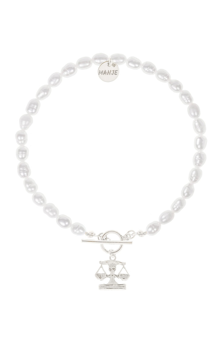 Bransoletka z pereł ze srebrnym znakiem zodiaku Waga 19 cm