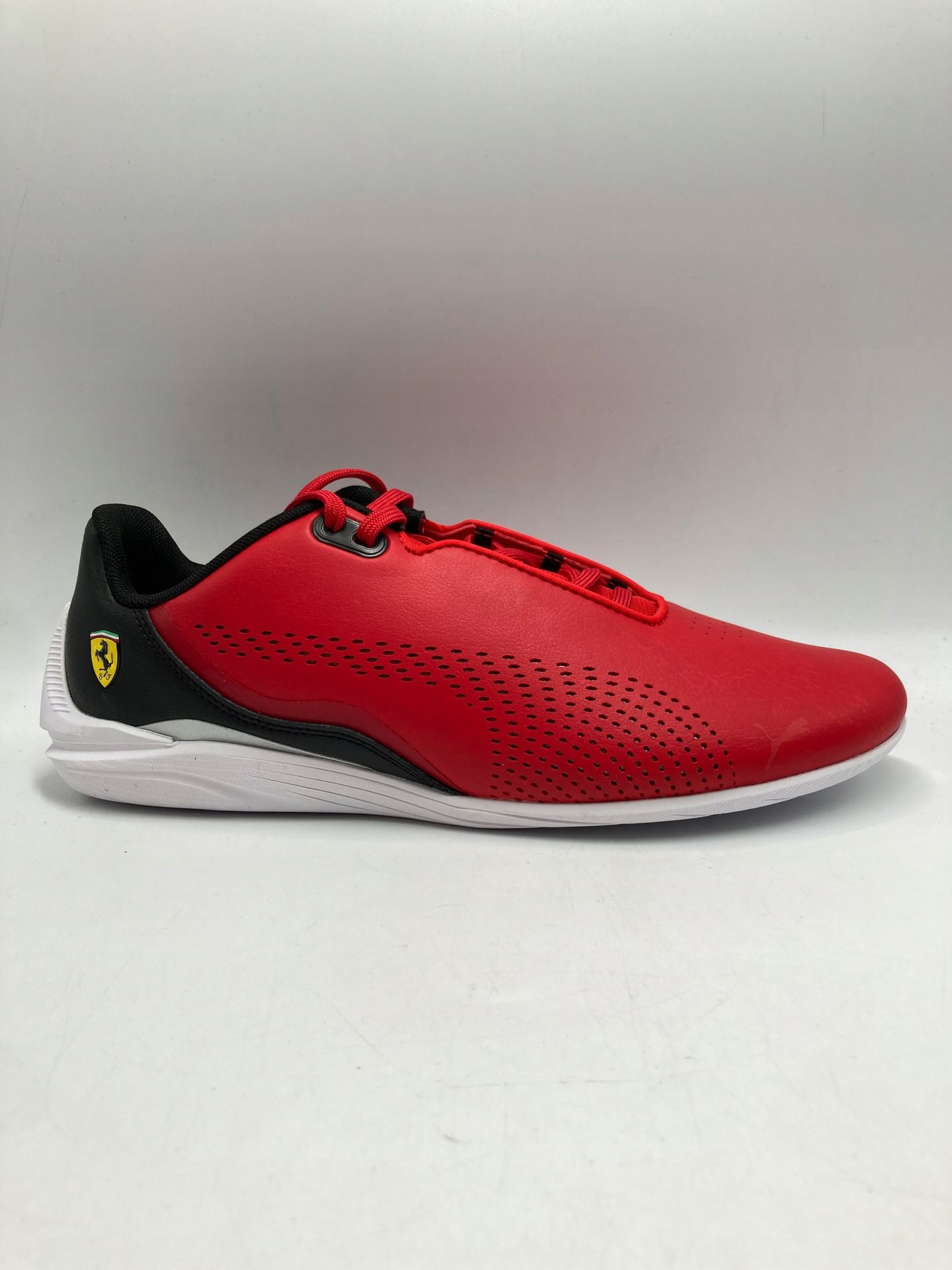 Puma Ferrari Drift Cat Decima buty Roz. 42,5 Nowe!