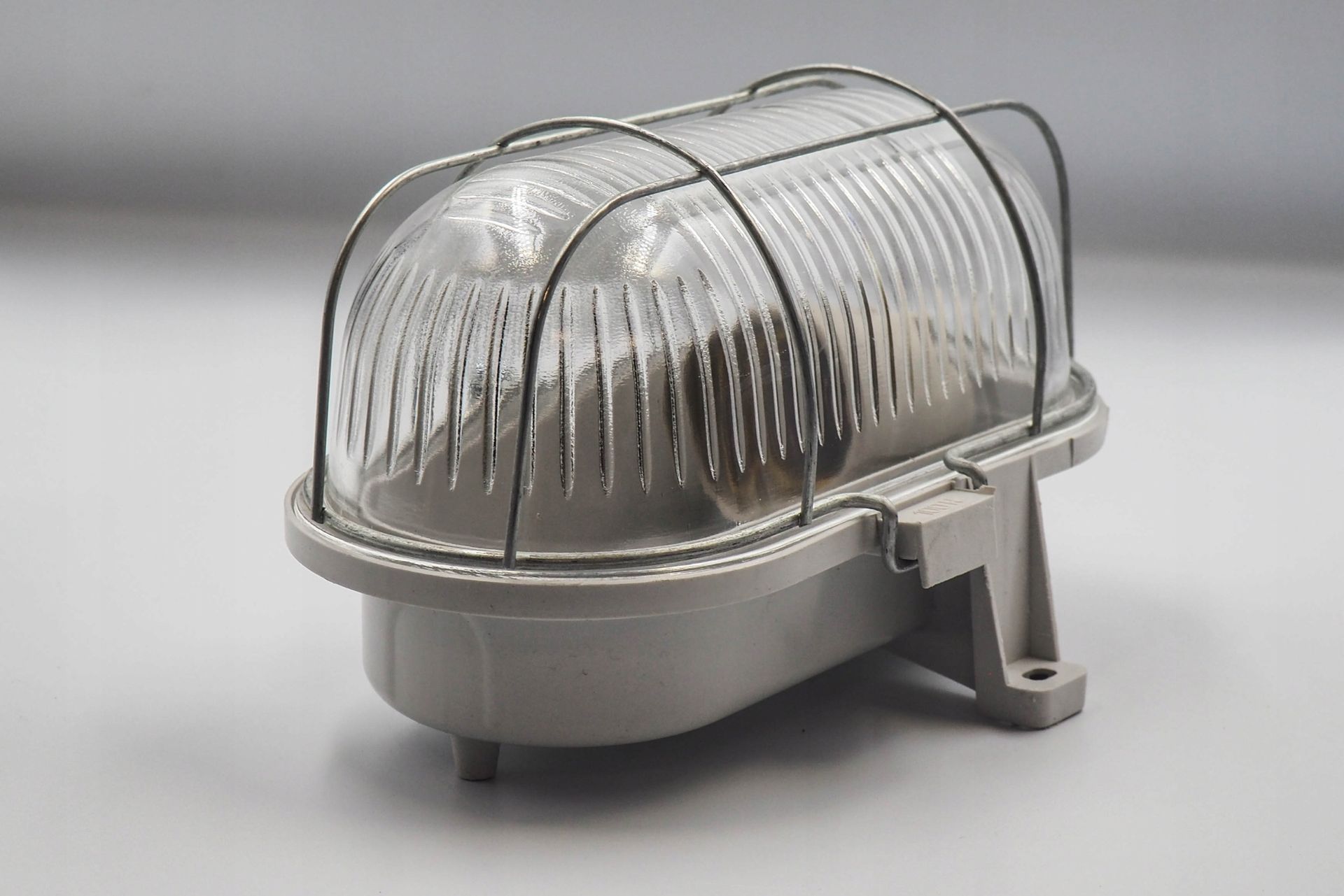 Oprawa kanałowa OVAL-7040T, E27, szara, klosz Pc