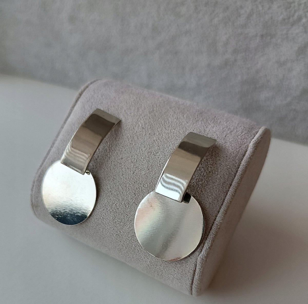 ELEGANCKIE WISZĄCE KOLCZYKI STAL SREBRNA NA ZATYCZKĘ BLASZKI KÓŁKA