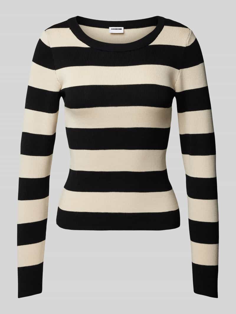 Sweter z dzianiny ze wzorem w paski model ‘JAZ’