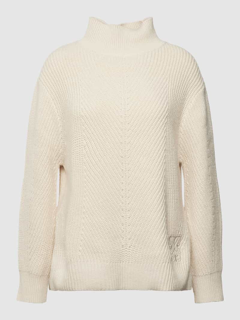Sweter z dzianiny ze stójką