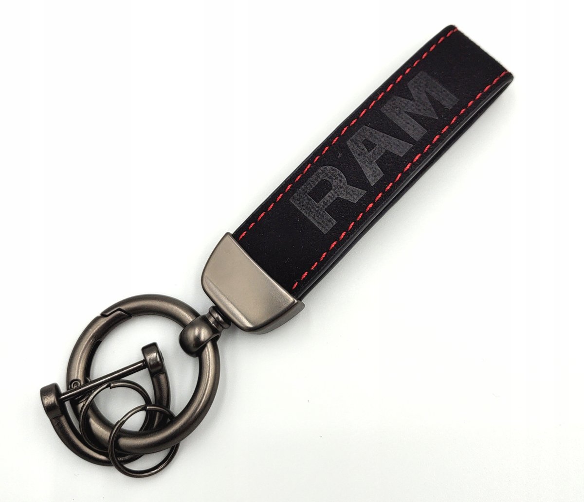 DODGE RAM BRELOK samochodowy RAM BRELOCZEK do kluczy SMYCZKA RAM