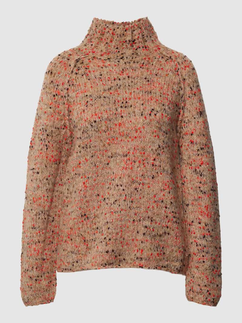 Sweter z dzianiny z golfem