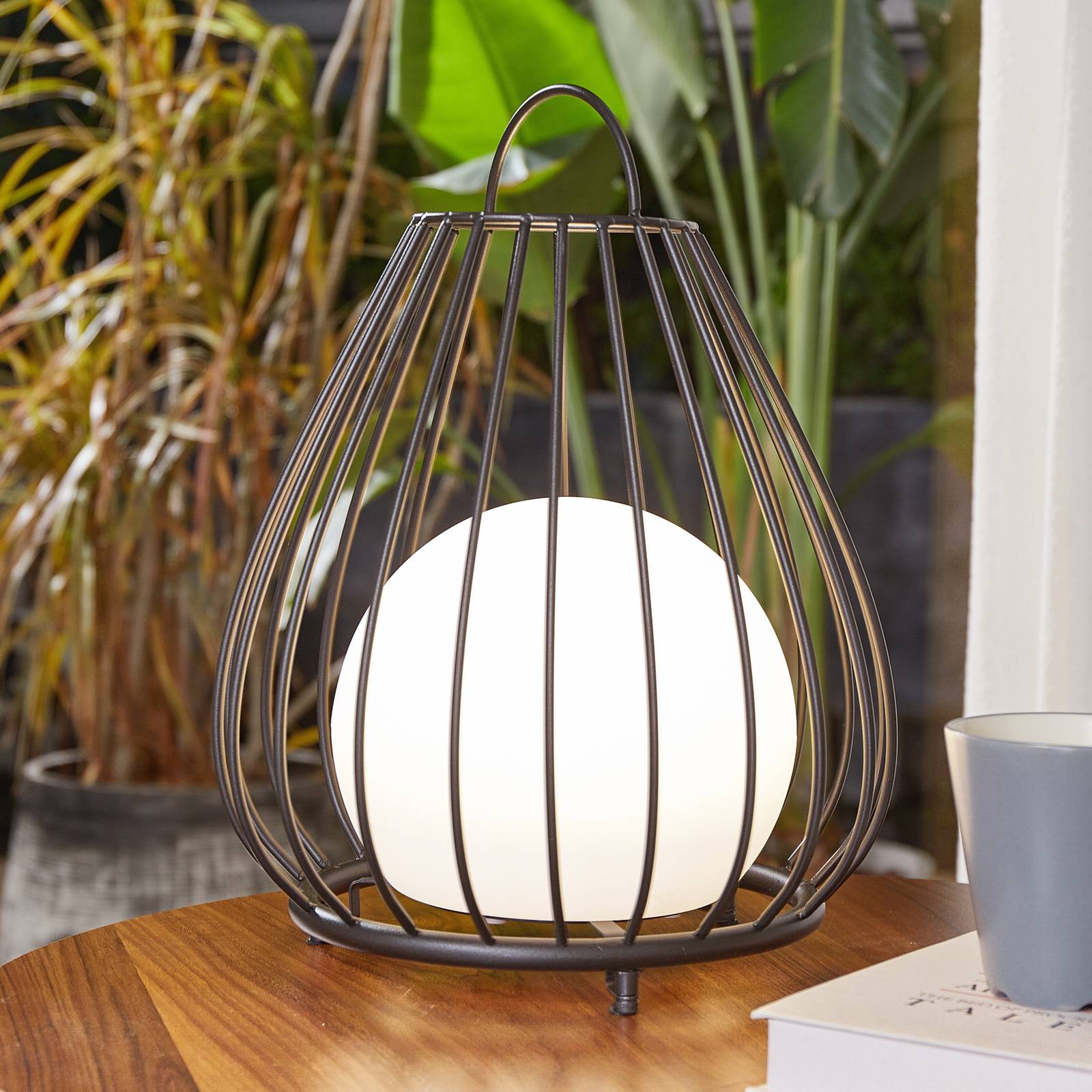 Lindby Lampa solarna LED Kelda, czarna, aluminium, 38 cm, ściemniana