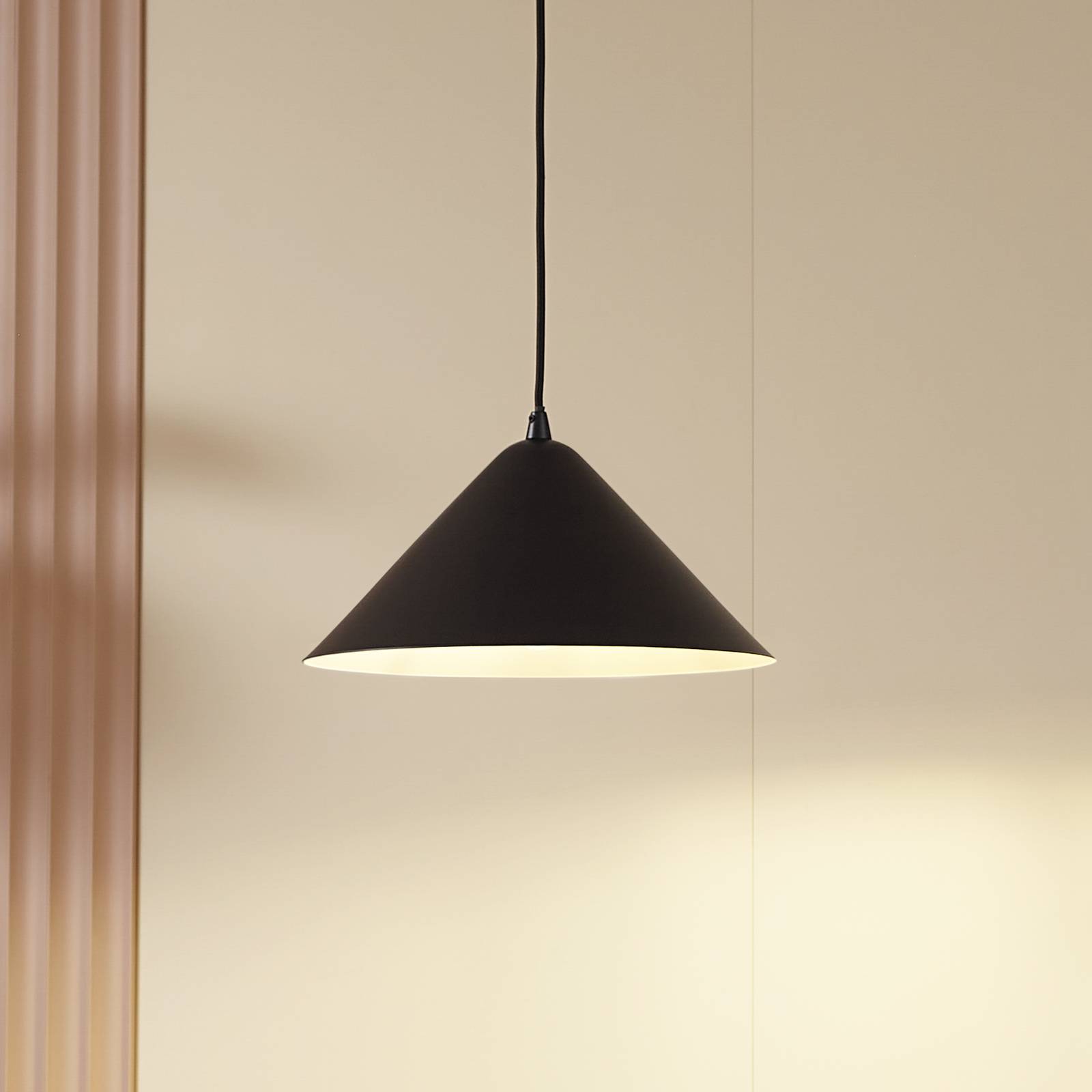 Lindby Lampa wisząca Clarine, czarny/biały, Ø 32 cm, metal