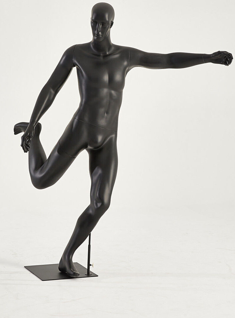 FB-8 mężczyzna piłka nożna Eurotondisplay Sportowe manekiny mężczyzna kobieta czarny matowy rower pozycja koszykówka piłka nożna lub bieganie aktywna postawa Piękna i wysoka jakość