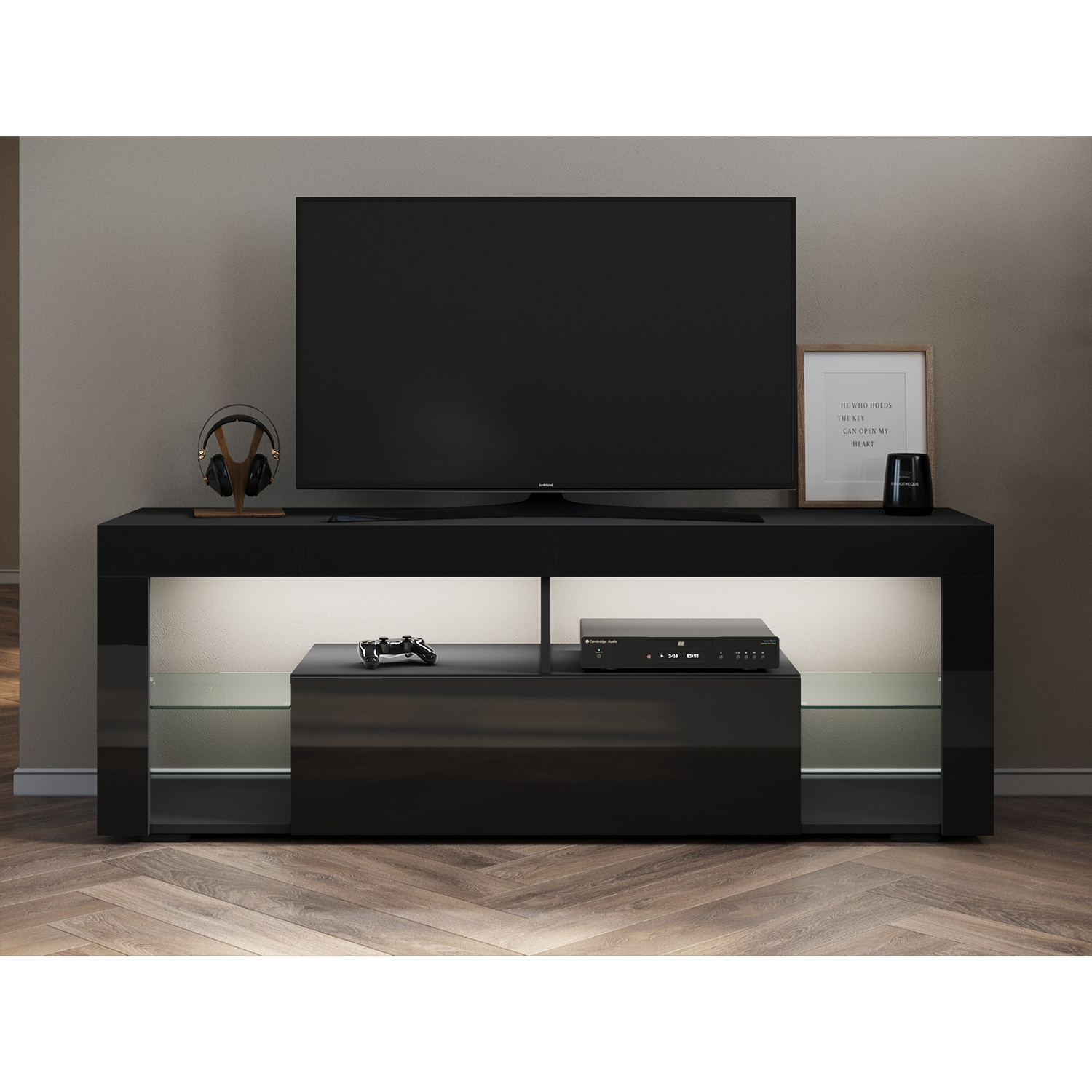 SUNXURY Czarna niska szafka pod telewizor o wysokim połysku, z miękko zamykającym się zawiasem, 12-kolorowym paskiem świetlnym LED, elastycznym schowkiem, 140x35x50,5cm