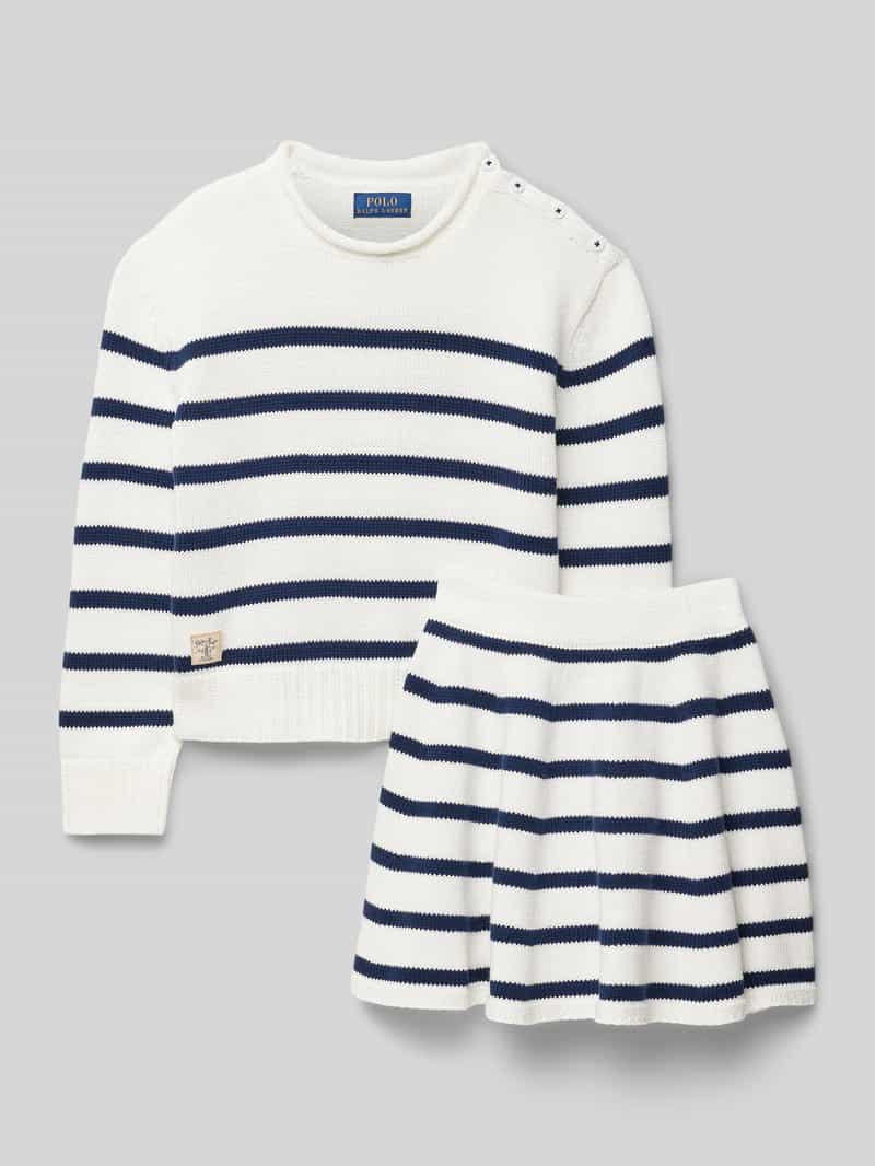 Sweter z dzianiny z naszywką z logo