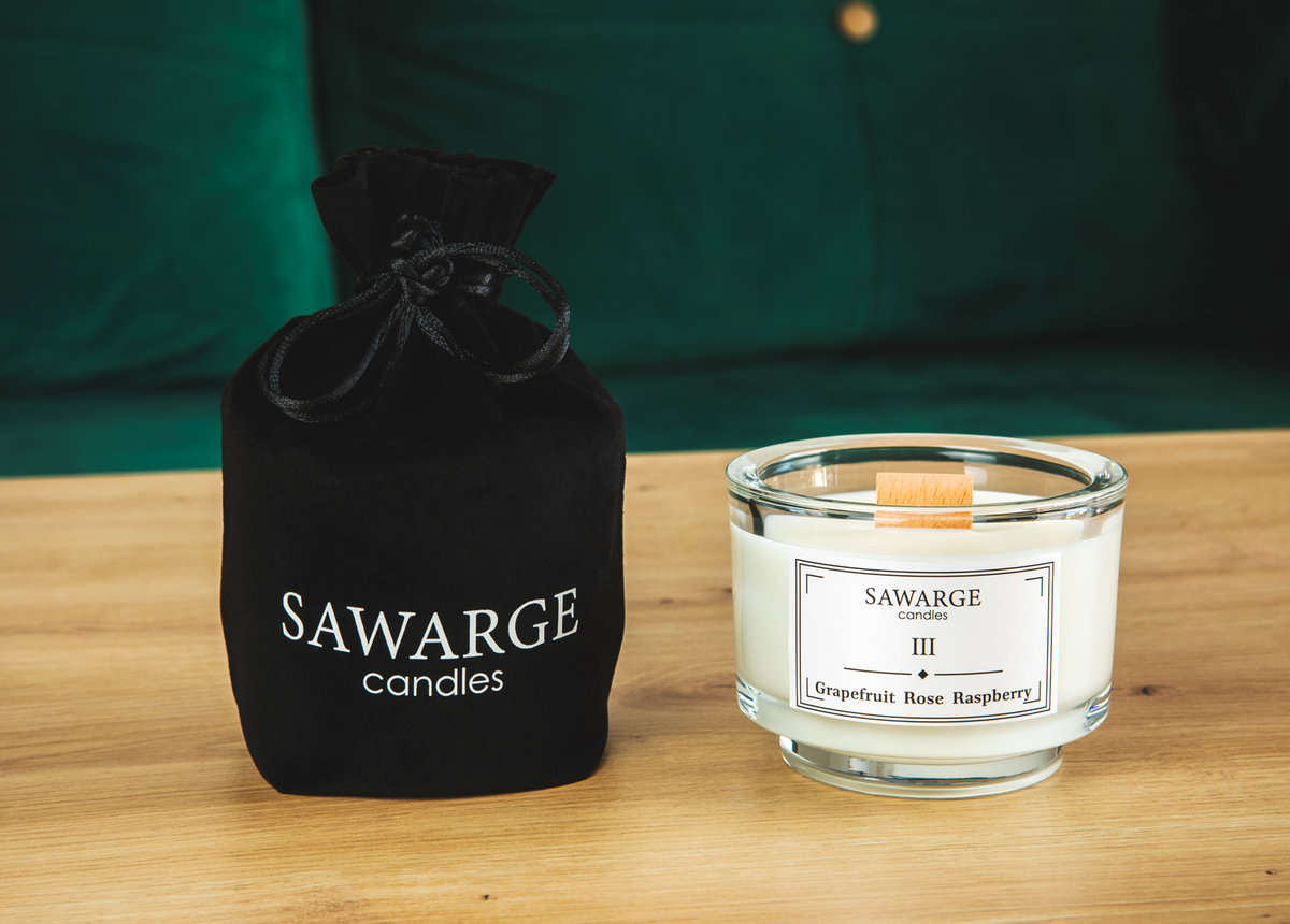 Świeca Zapachowa Sojowa No3 / Malina Róża Grejfruit 150g, drewniany knot, 35h/Sawarge Candles