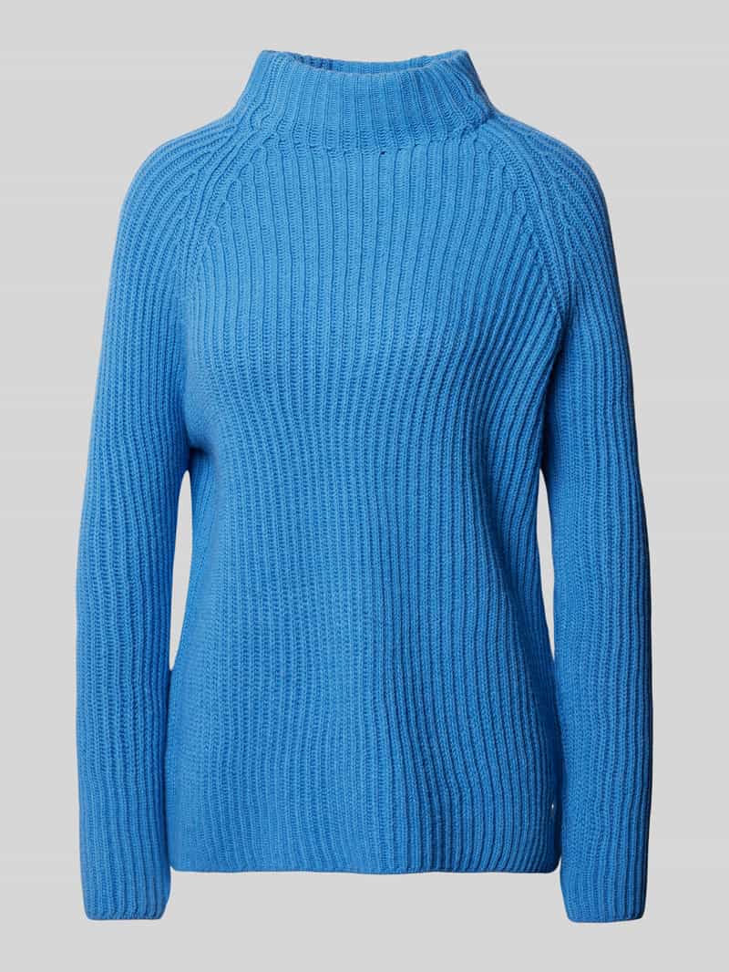 Sweter z dzianiny ze stójką