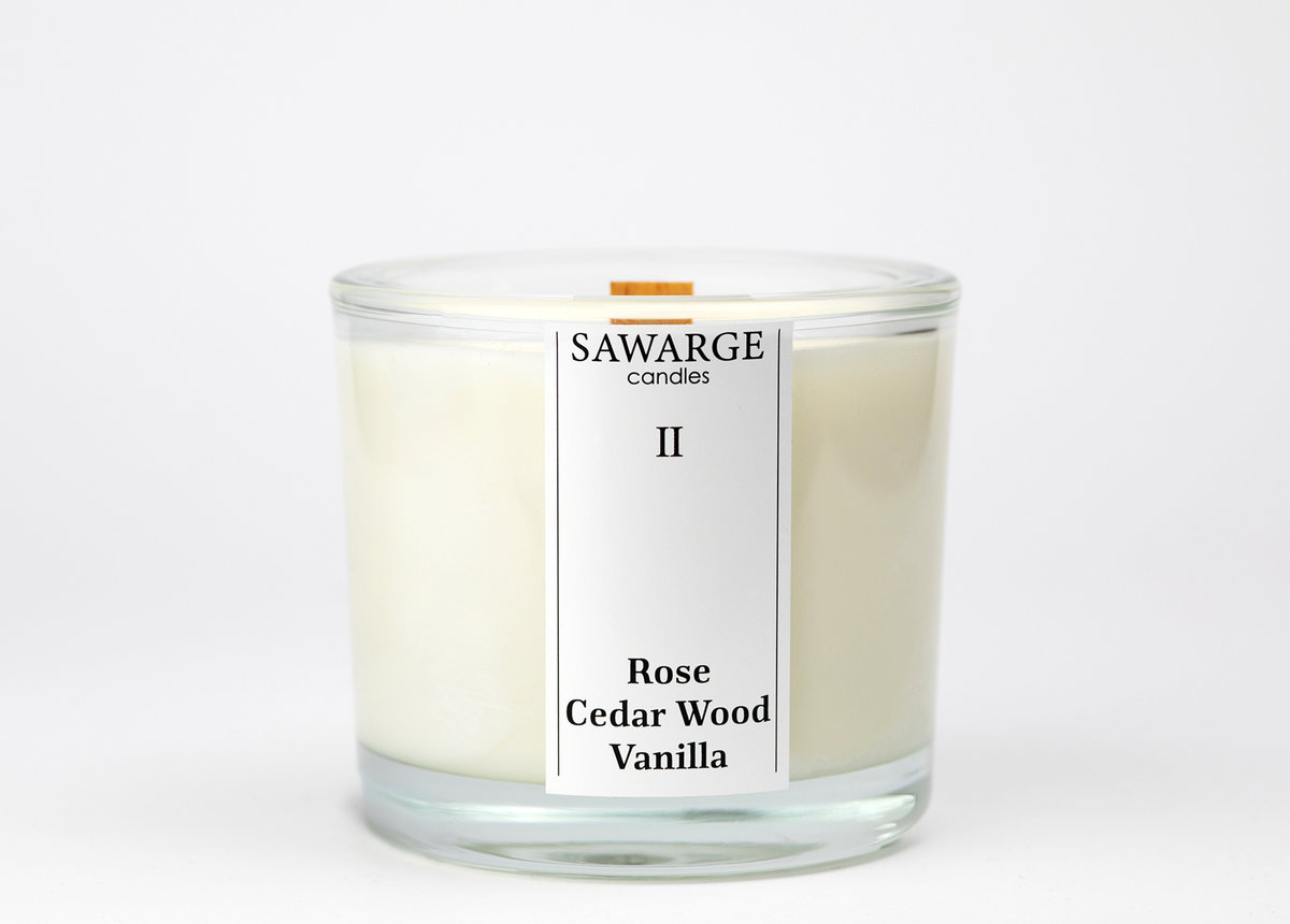 Świeca Zapachowa Sojowa 200g/ Wanilia Róża Drzewo Cedrowe, drewniany knot, 40 h/Sawarge Candles
