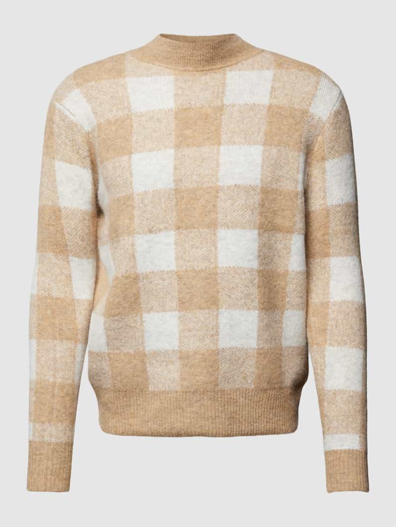 Sweter z dzianiny ze wzorem w kratę model ‘TEONA’