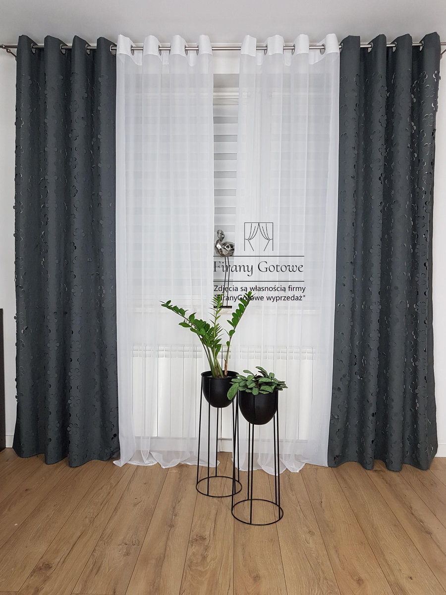 Zasłony na przelotkach- ciemnoaszare, zasłona laserowo wycina do salonu