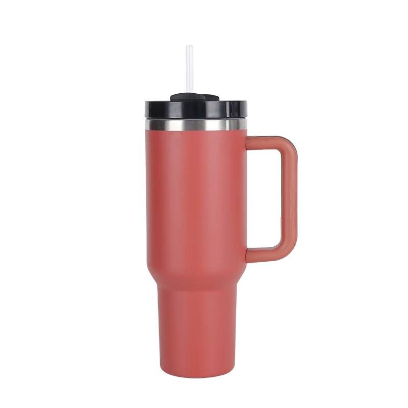KUBEK TERMICZNY ZE SŁOMKĄ 1200ML KUBEK TERMICZNY ZE SŁOMKĄ CEGLANY