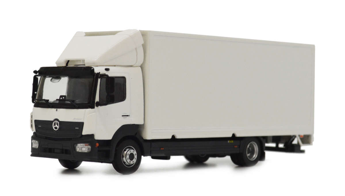 Kolekcjonerski model Mercedes-Benz Atego MarGe Models 1:32