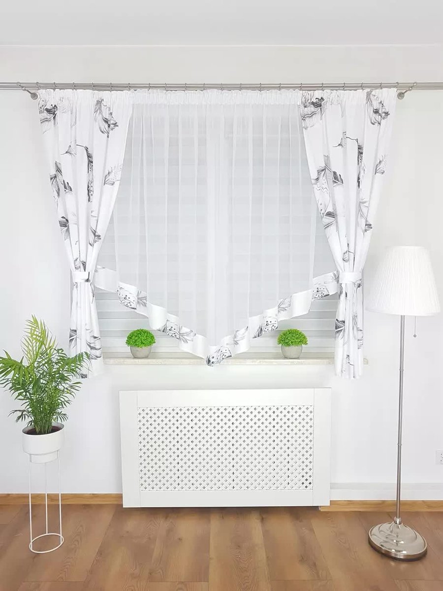 Firana z modnym wzorem czarnych piór, elegancka firanka do salonu, pokoju