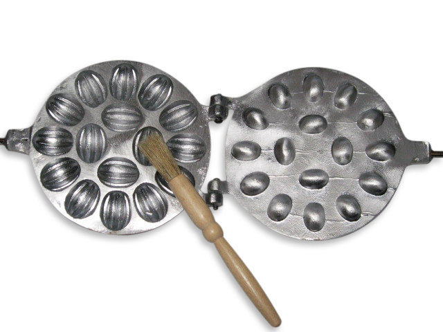 Forma do orzeszków, orzechów / patelnia opiekacz na orzeszki