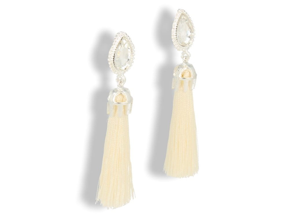 Klipsy do uszu długie wiszące białe sznurki