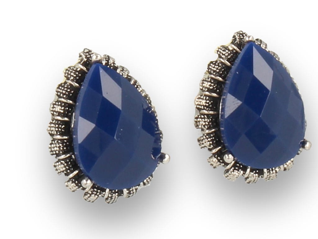 Klipsy do uszu srebrne z granatowym kryształkiem