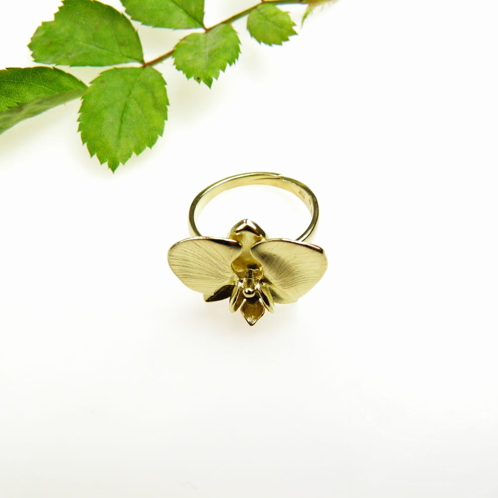 Pierścionek srebrny - Orchidea mała pozłocona