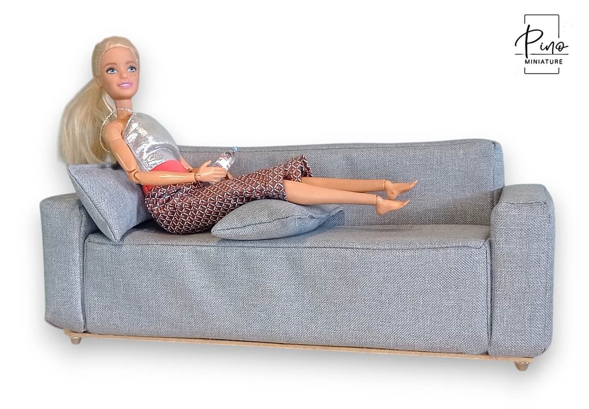 Sofa Compact MODERN tapicerowana kanapa z poduszkami - mebelki dla lalek 1348