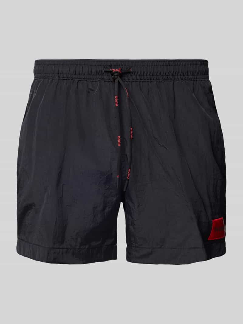 Spodenki kąpielowe o kroju regular fit z naszywką logo model ‘DOMINICA’