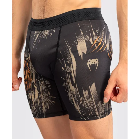 Venum Spodenki Kompresyjne Vale Tudo Tiger Shorts Black