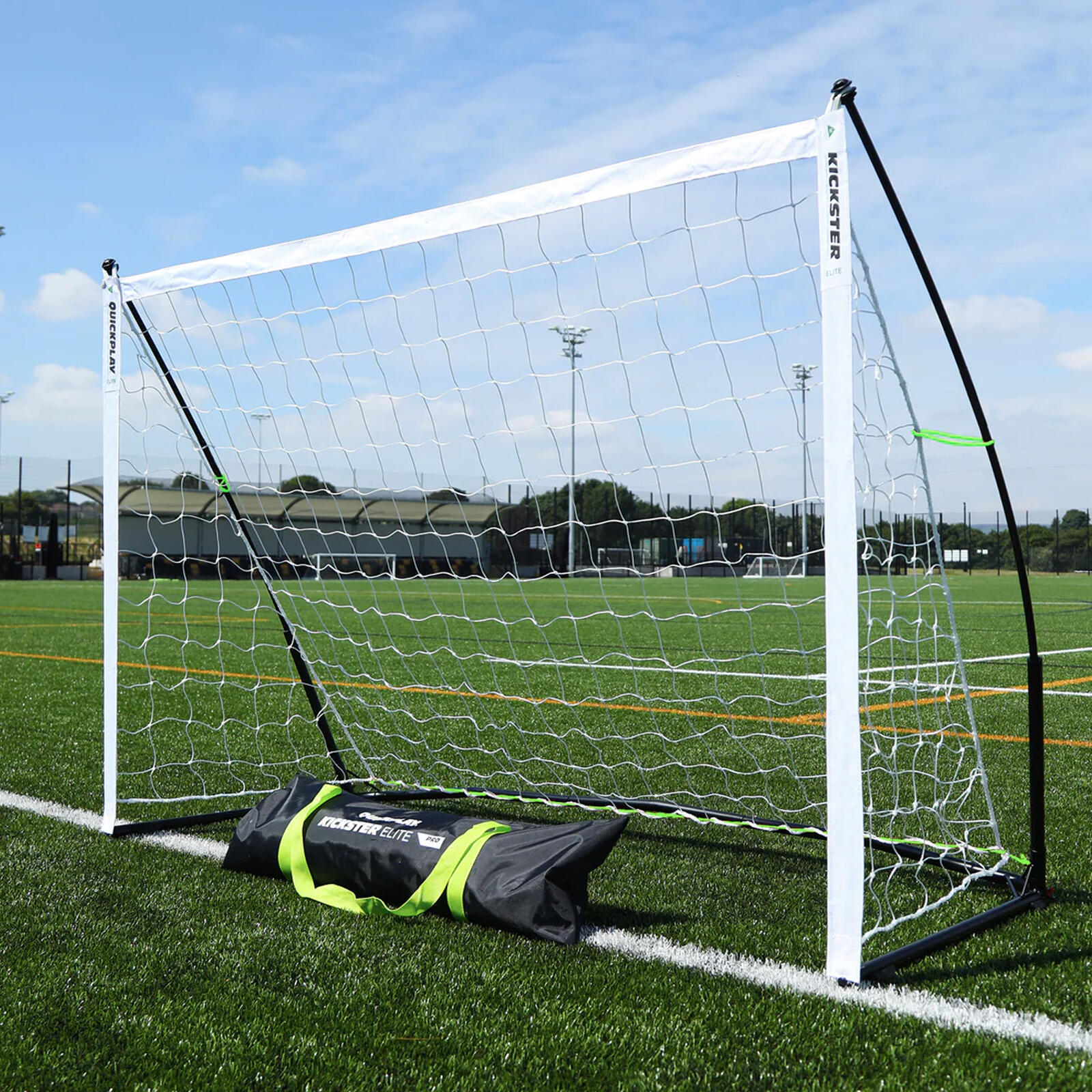 Bramka do piłki nożnej QuickPlay Kickster Elite 183 x 122 cm black/white WYSYŁKA W 24H 30 DNI NA ZWROT