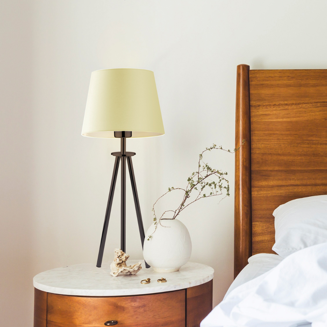 Złota lampka nocna LED do sypialni BERGEN