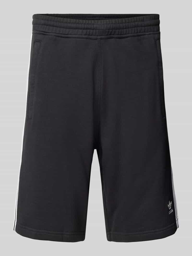 Szorty z dzianiny dresowej o kroju regular fit z wyhaftowanym logo