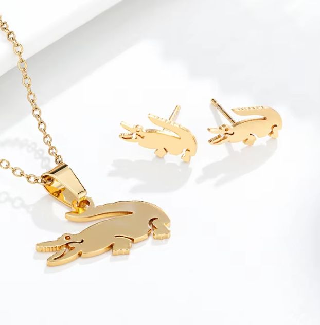Komplet biżuterii damski złoty krokodyl naszyjnik i kolczyki ze stali chirurgicznej