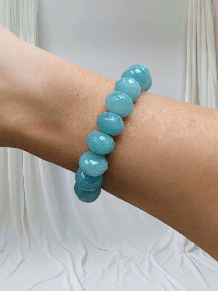 LUKSUSOWA NIEBIESKA BRANSOLETKA NA GUMCE Z KAMIENIEM JADEIT OPONKA 14mm
