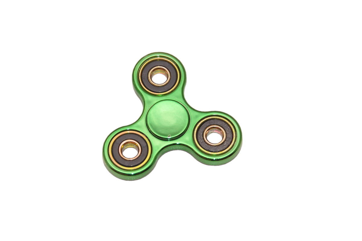 Zielony spinner kolor metalic złote detale fidget spinner.